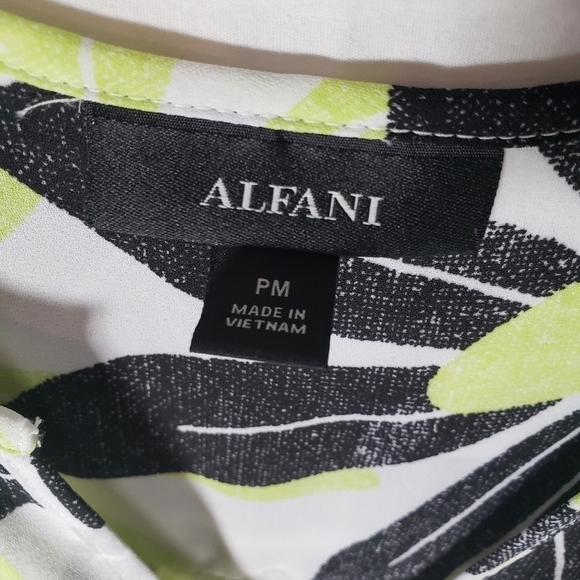 Alfani Yellow and Black Floral Blouse Sz PM - Picture 6 of 9